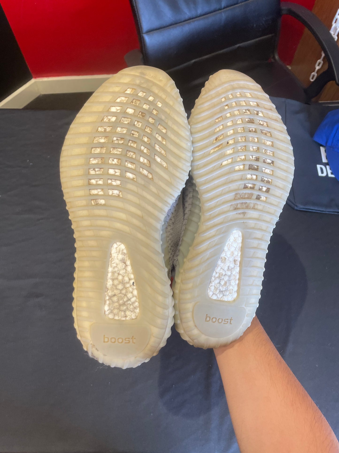 Yeezy 350 size 10.5