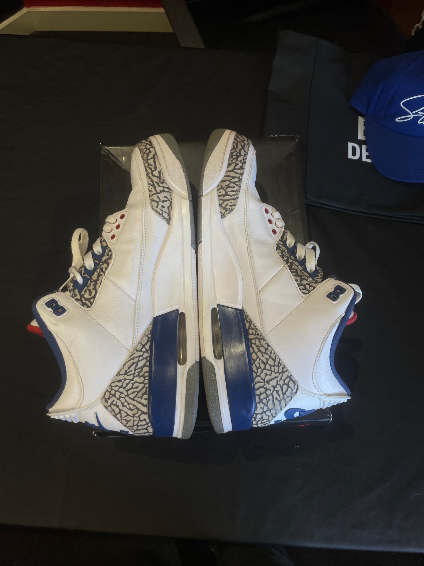 Jordan 3 true blue