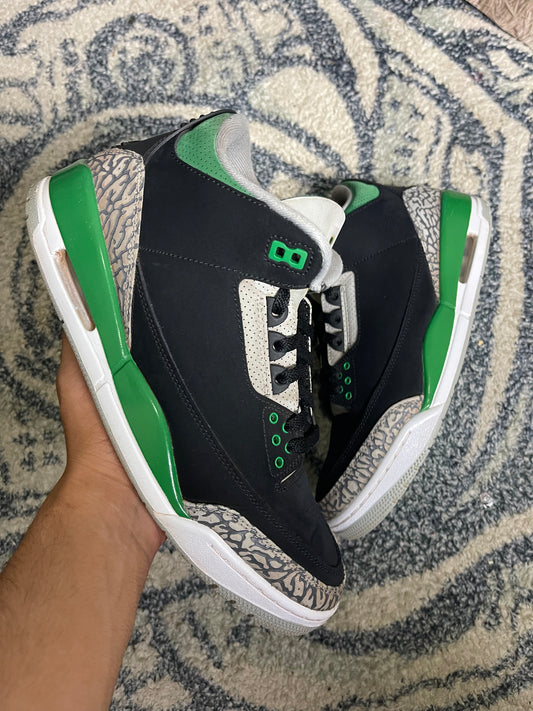 Jordan 3 pine green sz 10