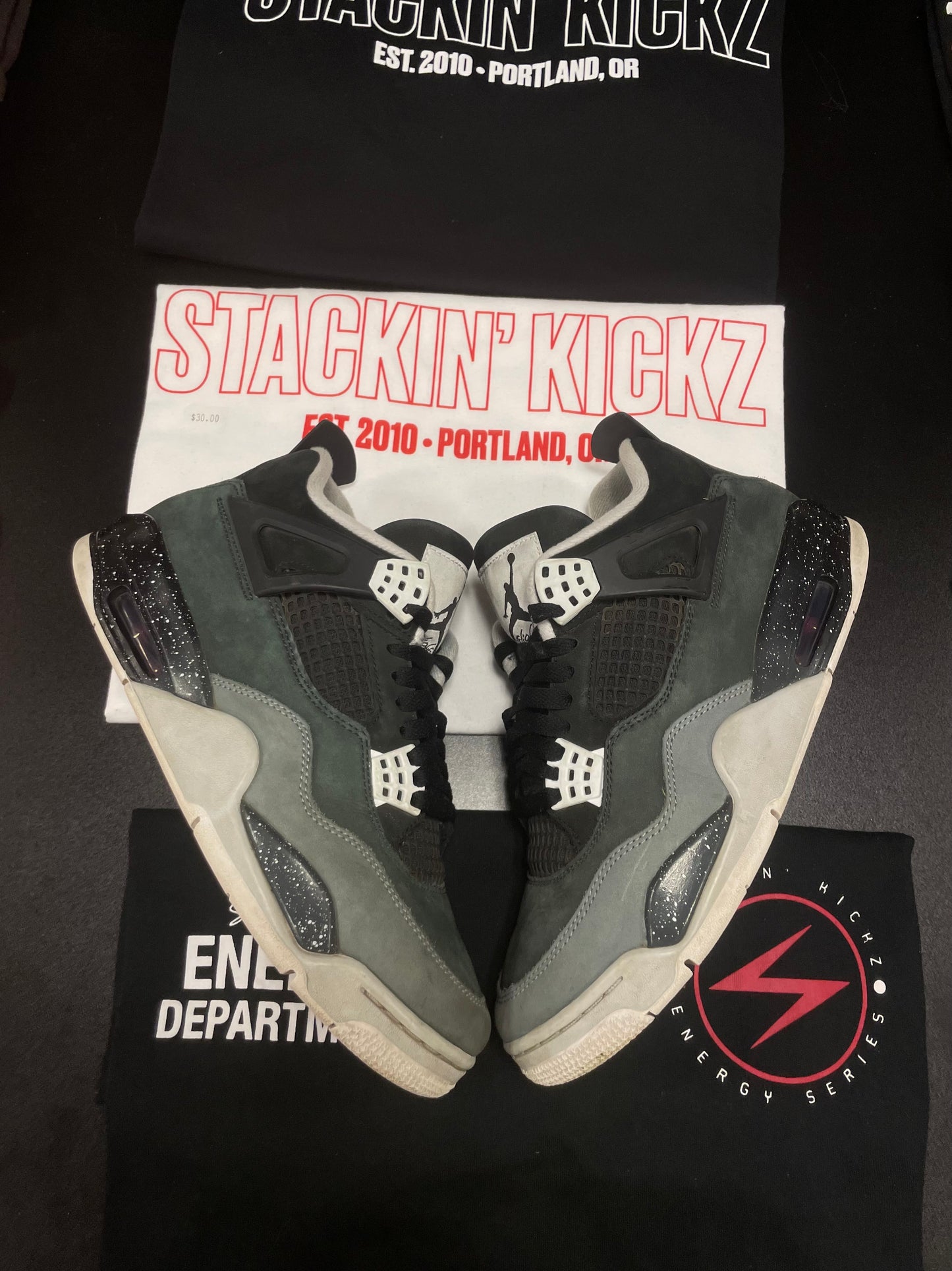 jordan 4 fear fours size 8.5 mens