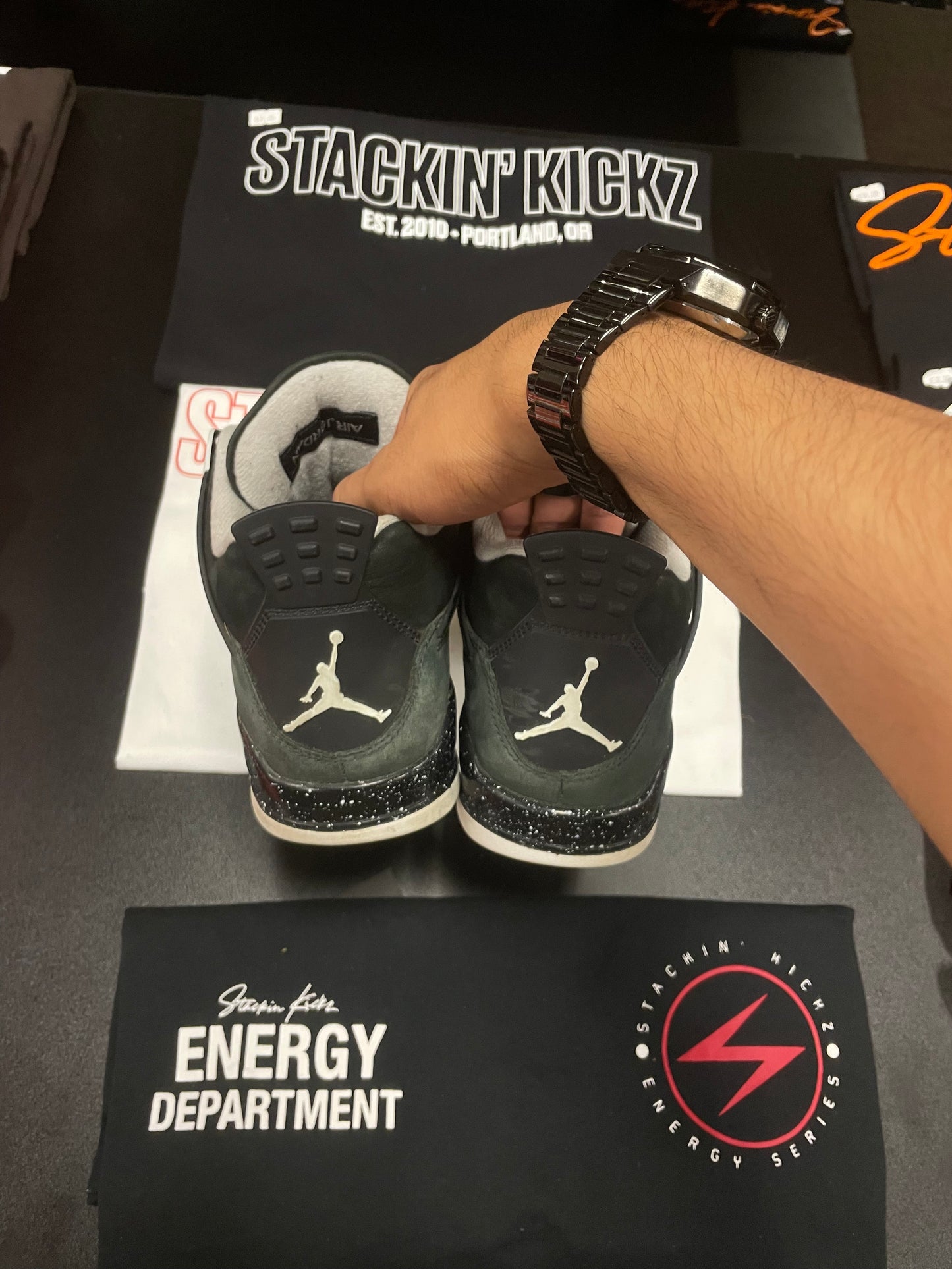 jordan 4 fear fours size 8.5 mens